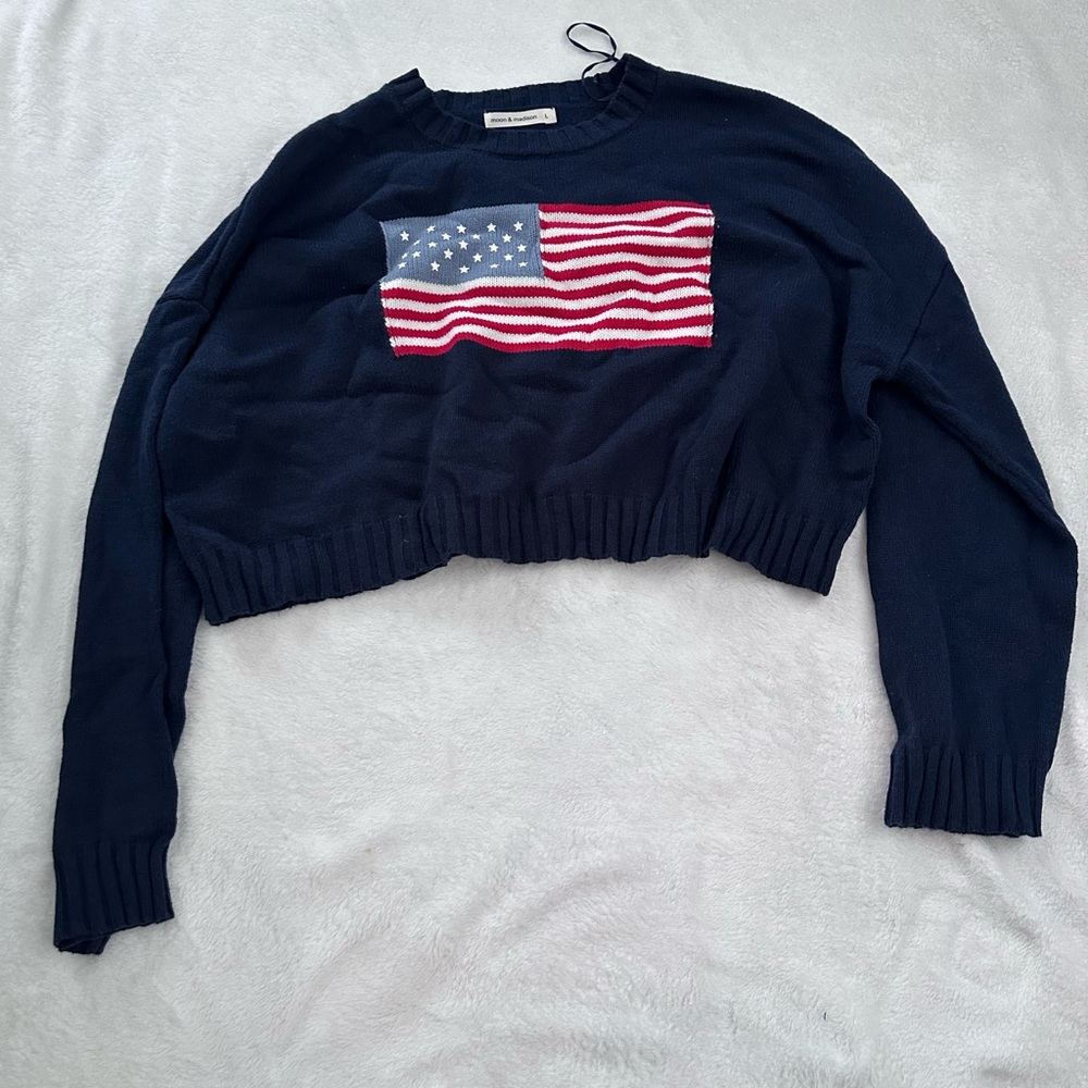 Moon & Madison Navy Knit Sweater
